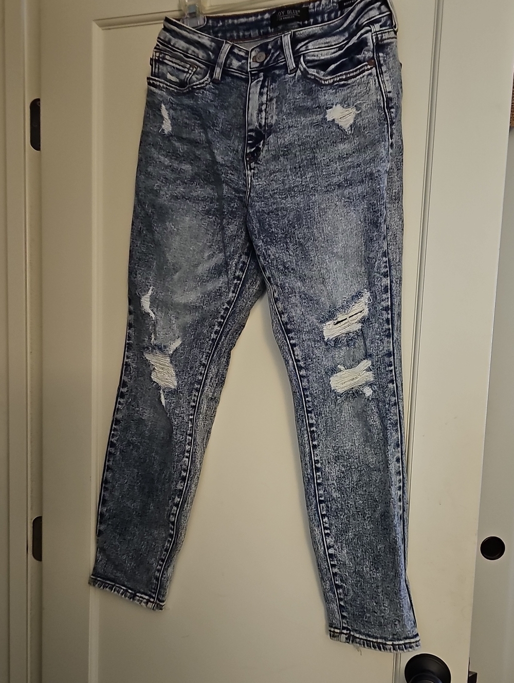 Judy Blue Acid Wash Distressed Ankle Jeans - Blue